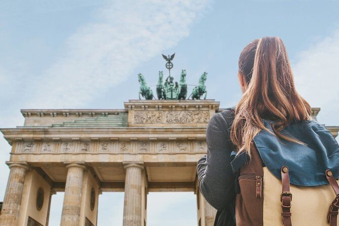 Berlin Highlights Self guided scavenger hunt and Walking Tour - Group Setup: Families, Friends, and Mixed Interests