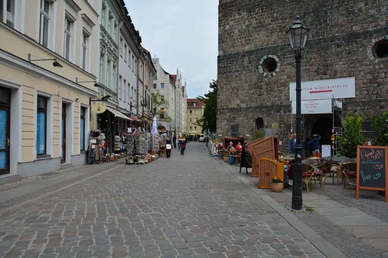 Berlin: Historic Center Walking Tour with a Real Berliner - Starting at Nikolaikirche: old town, clear orientation