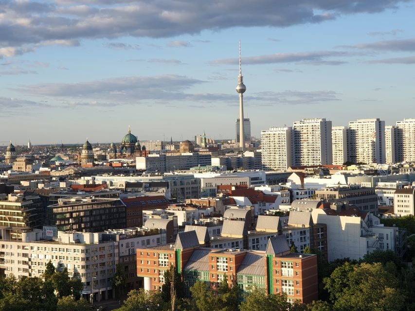 Berlin Historical Highlights Walking Tour - Getting There and Moving Around: Potsdamer Platz Start, Smart Metro Options