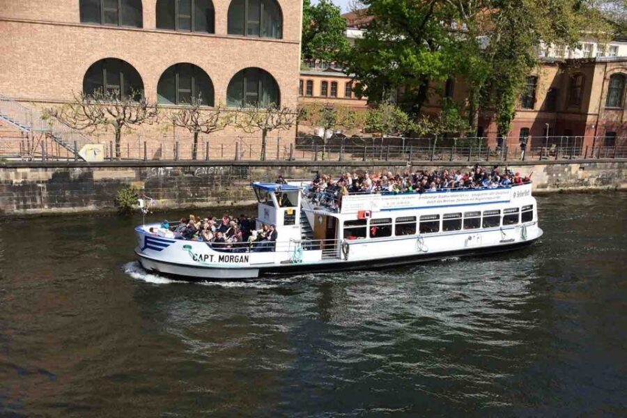 Berlin: Hop-On-Hop-Off Bus with Boat Cruise Option - Why a Berlin double-decker + Spree cruise is a smart 1-day plan