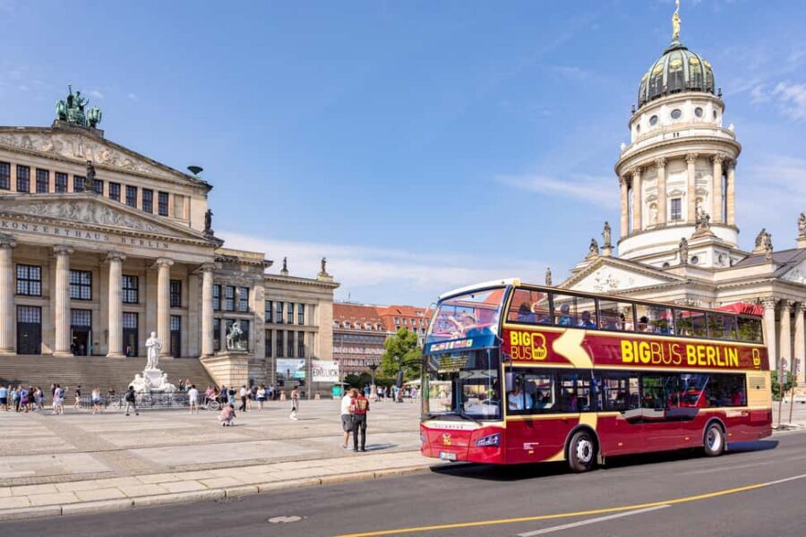 Berlin: Hop-On Hop-Off Sightseeing Bus with Boat Options - Spree River cruise (April to October): the calm view that ties it together