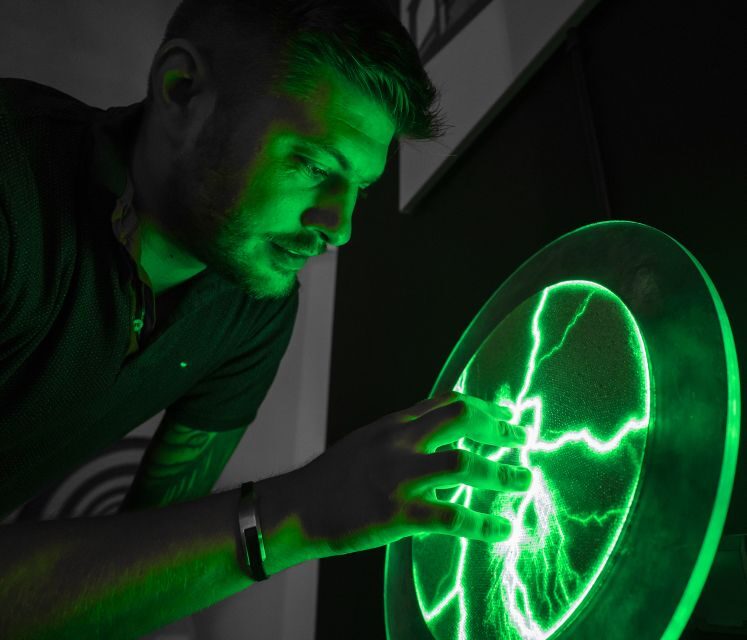 Berlin: Interactive DeJa Vu Museum Entrance Ticket - Projector Rooms: When the Art Uses You as the Focus