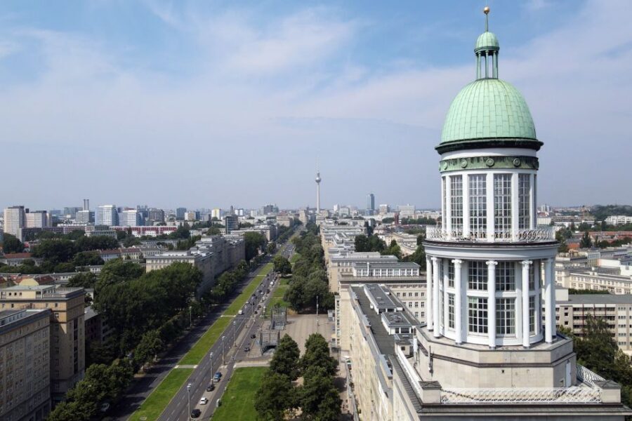 Berlin: Karl-Marx-Allee 2-Hour Tour - Kosmos cinema and Josef Kaiser: when leisure becomes architecture