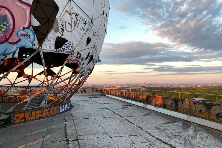 Berlin: Listening Station Teufelsberg Tour with Transfer - The 100-Minute Guided Tour on the Hill