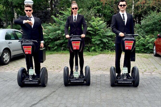 Berlin: One-Hour Segway Signature Tour - Brandenburg Gate: Unity and Peace in a Single Landmark