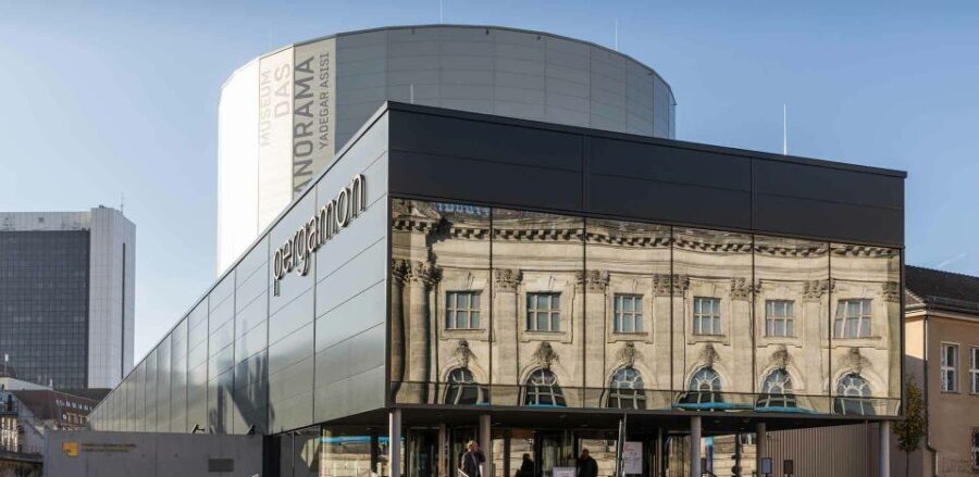 Berlin: "Pergamonmuseum. The Panorama" Exhibition Tickets - The Pergamon Altar moment: seeing it where it belongs