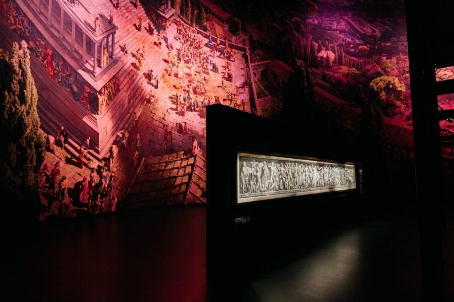 Berlin: "Pergamonmuseum. The Panorama" Exhibition Tickets - That auditorium feel: where to stand for the best view