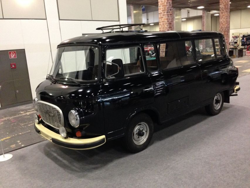 Berlin: Private 2-Hour Sightseeing Tour in Classic GDR Van - Value and price: when $412 per group actually makes sense