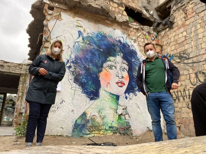 Berlin: Private Custom Tour with a Local – Icons & Gems - Food markets and craft beer: Berlin with your taste buds turned on