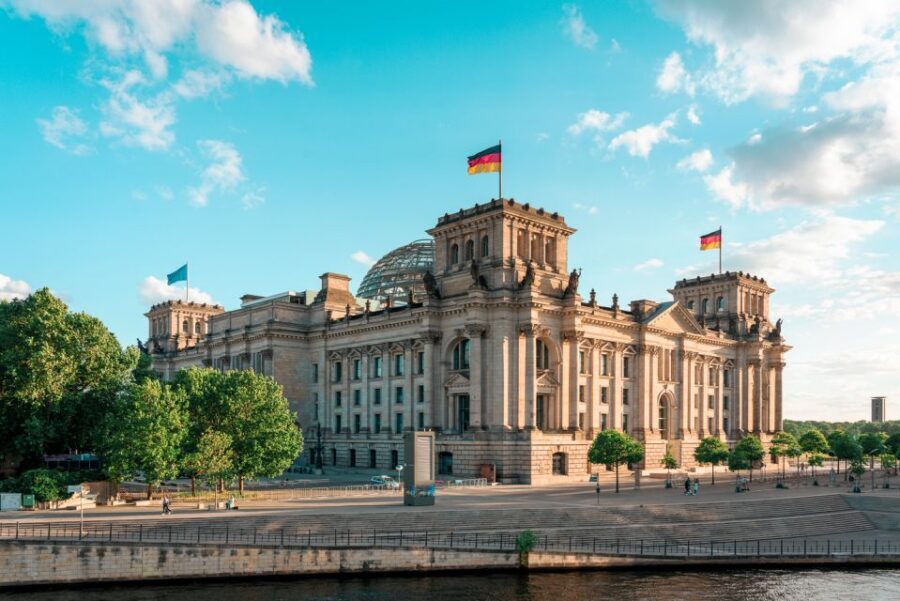 Berlin: Private Reichstag and Glass Dome Tour - Brandenburg Gate to the government district: the walk that gives meaning