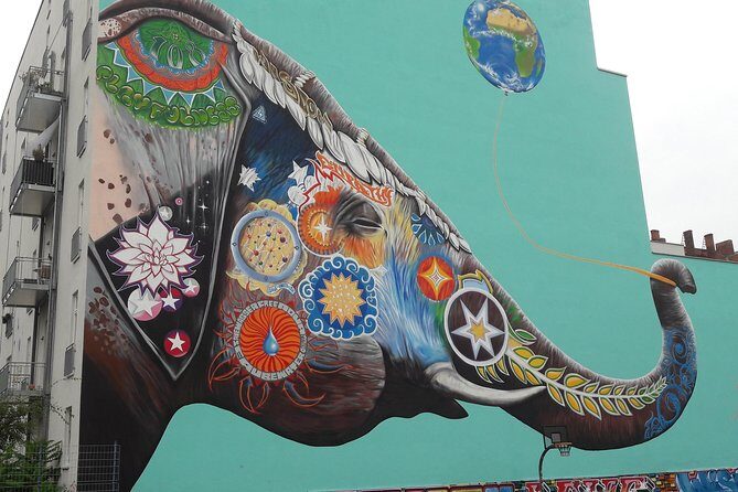 Berlin Private Street Art Tour - Off The Grid - Key things you’ll notice on this Berlin street art tour