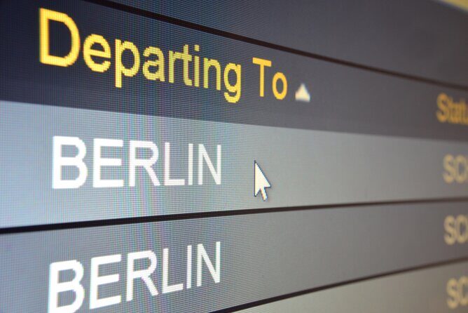 Berlin Private Transfer to/from Berlin Brandenburg Airport - Hotel and Address Pickups: Where To Stand Makes All the Difference