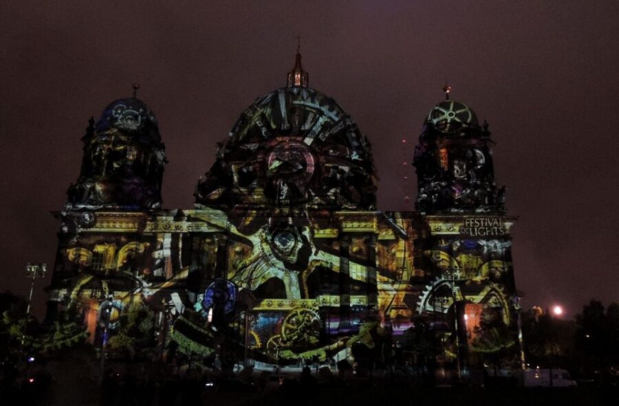 Berlin: Private Walking Tour with a Local - Logistics That Matter: transport, entrances, and getting around your way