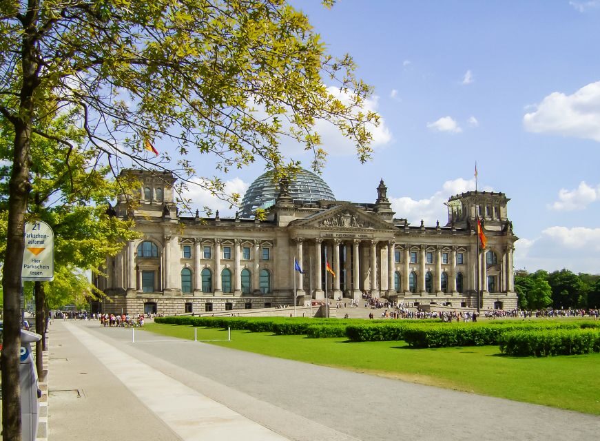 Berlin: Reichstag, Plenary Chamber, Cupola & Government Tour - Quick hits before you go