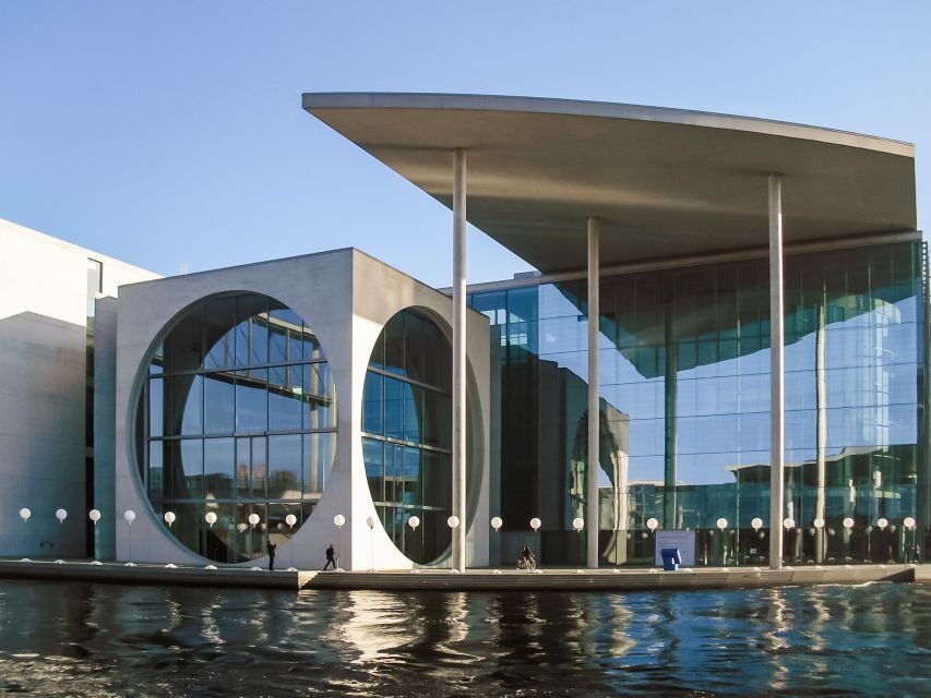 Berlin: Reichstag, Plenary Chamber, Cupola & Government Tour - Meeting point at ARD Studio: find it fast