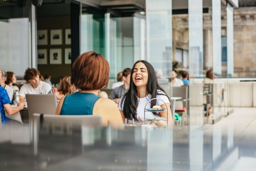 Berlin: Rooftop Breakfast at Käfer Restaurant Reichstag - Who this rooftop breakfast suits best