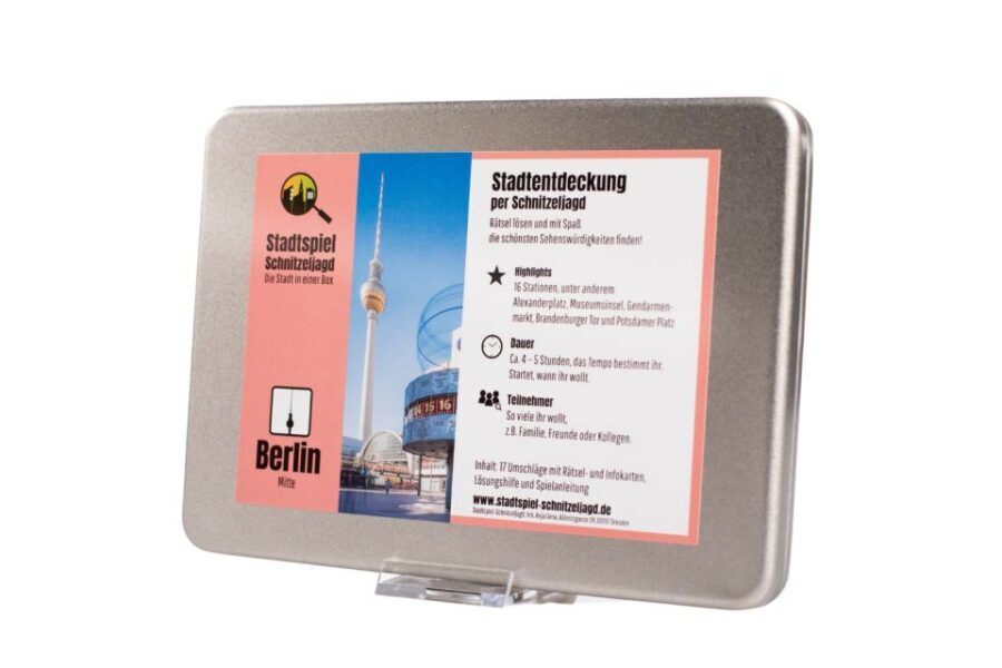 Berlin: Scavenger Hunt Self-Guided Tour - Rotes Rathaus and Berlin Cathedral: Facts While You Walk