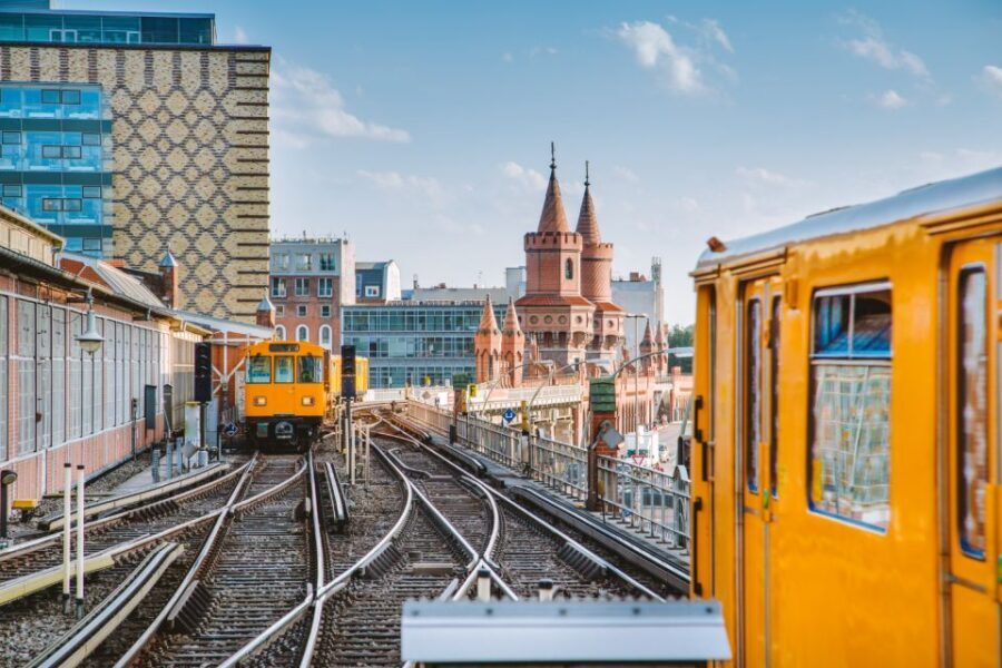 Berlin: Scavenger Hunt through Friedrichshain - O2 World zone and choosing your pace (without getting lost)