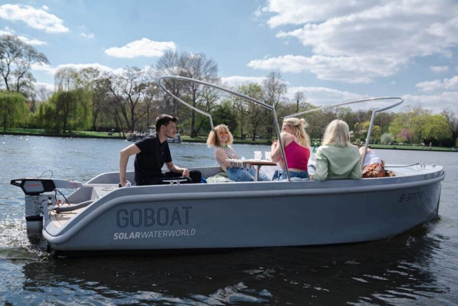 Berlin: Self-Drive Boat Tour - Timing Your Rental: 1 Hour Is Nice, 2–3 Hours Feels Right