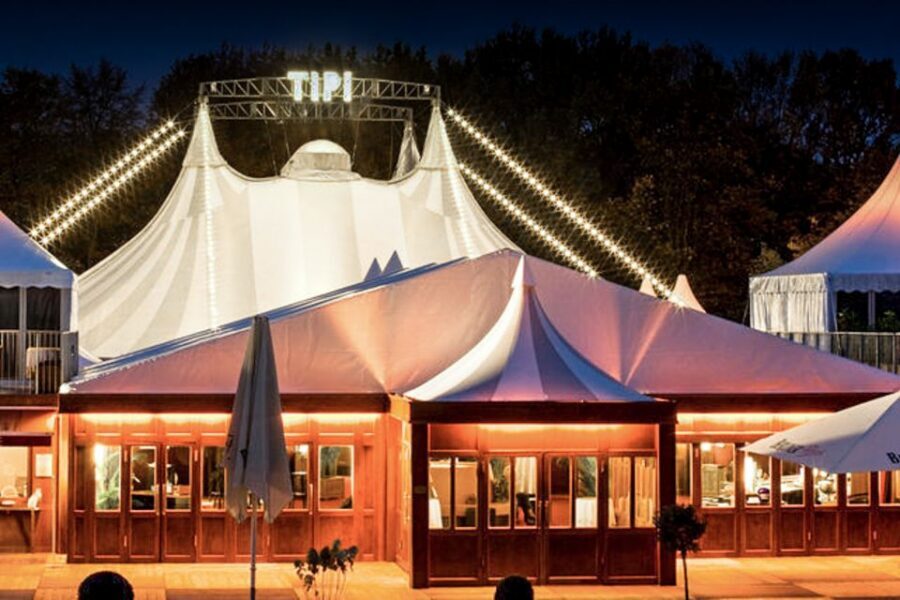 Berlin: Show at the Tipi am Kanzleramt - The pre-show hour: using 60 minutes for aperitif and seat comfort
