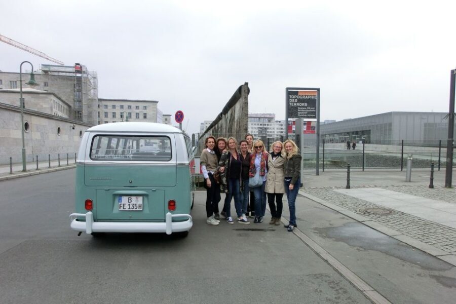 Berlin: Sightseeing Tour in Classic Volkswagen T1 Samba Bus - West Berlin landmarks: Zoo, Kurfürstendamm, KaDeWe, and the big boulevard feel