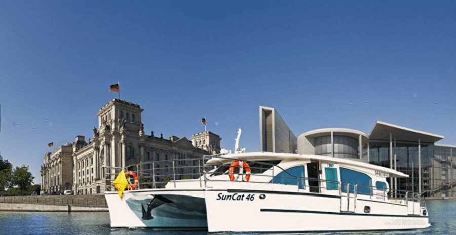 Berlin: Solar Powered Sunset Catamaran Cruise & Audio Guide - Should you book this Berlin solar catamaran at sunset?