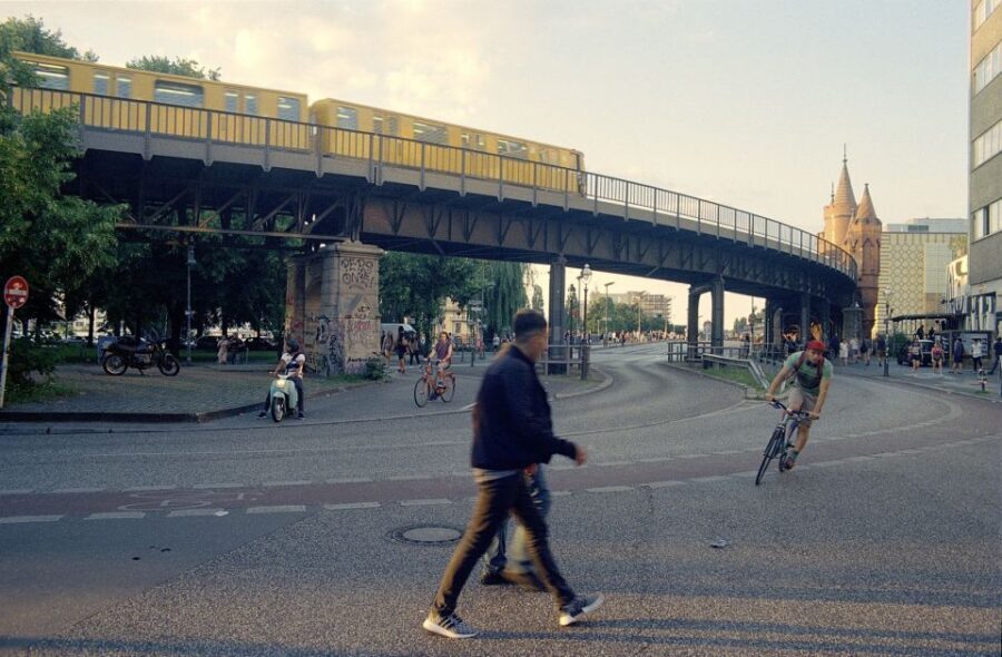 Berlin: Street Art and Alternative Tour - Why Berlin street art is tied to the Cold War