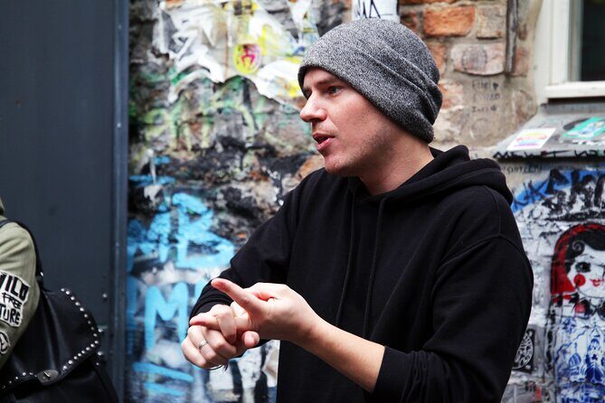 Berlin Street Art & Graffiti Walking Tour - Key things to know before you go
