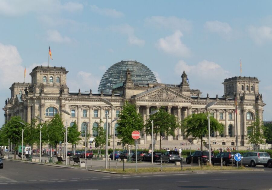 Berlin: The Time of National Socialism Walking Tour - From Pariser Platz to the Brandenburg Gate: Propaganda in Real Space