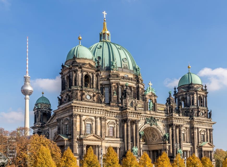 Berlin: the treasures of berlin - walking tour - Marx-Engels-Forum Start: Finding Your Guide in Minutes