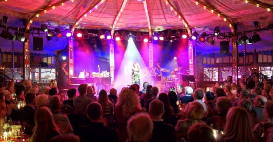 Berlin: Ticket for Bar Jeder Vernunft - Theater & Restaurant - Who this is best for (and who should skip it)