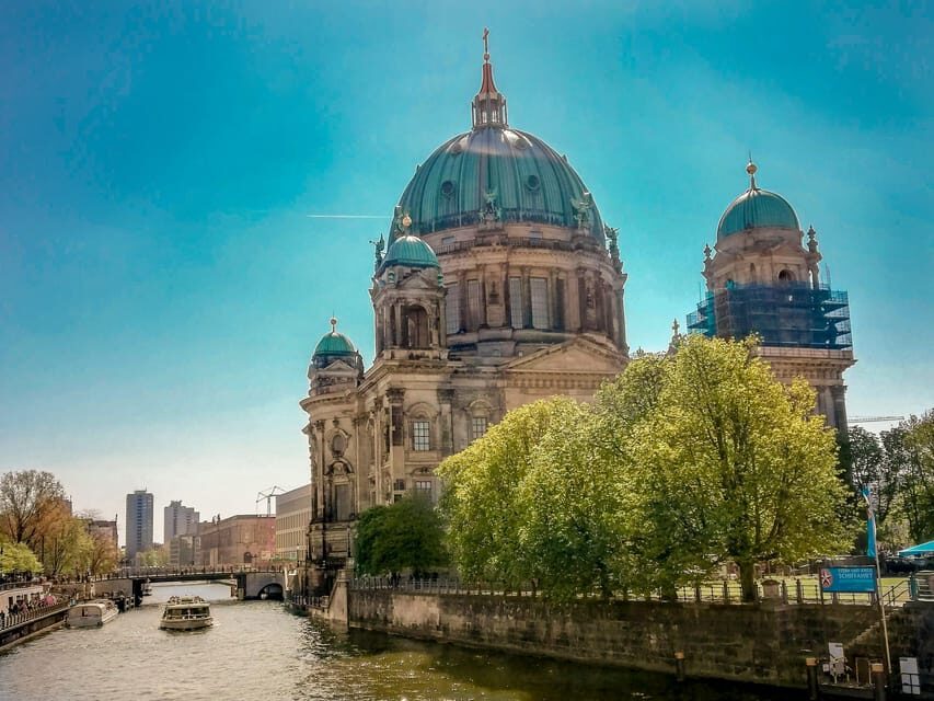 Berlin: Tour with Private Guide - Food, Drinks, and Shop Tips (Without Turning It Into a Tour of Just Shops)