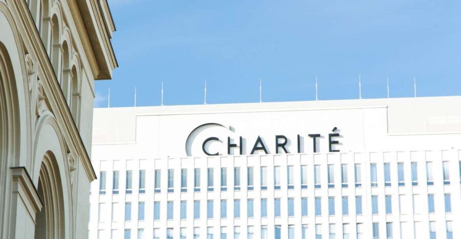Berlin: walking tour about Charité - Charité in 2 hours: why this walk feels different
