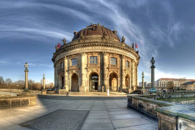 Berlin Walking Tour with Audioguide on Your Smartphone - Bebelplatz, Unter den Linden, and Frederick the Great’s monument