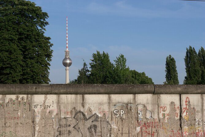 Berlin's Best: 2 Hour Walking Tour Third Reich and the Cold War - How the Guide Makes the Dark Parts Manageable (Without Softening Them)
