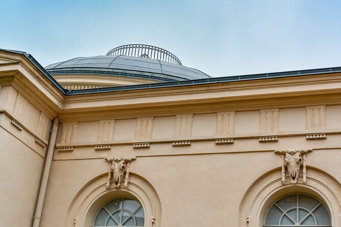 Charité Hospital Walking Tour: Exploring Berlin’s Medical History - Stop 5: Charité Campus Mitte and medicine under pressure in the Third Reich