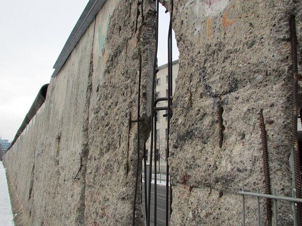Cold War Berlin - Private Live Virtual Experience - Why A Cold War Berlin Virtual Walk Actually Works