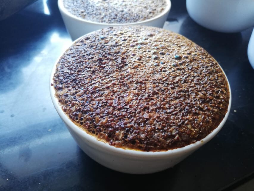 DIY Coffee Roasting in Berlin - The Crack Moment: Temperature, Smell, and Two Bean Personalities