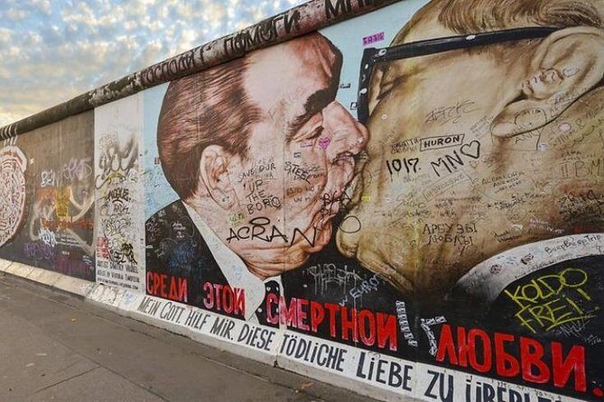 East Meets West: Berlin Food Culture & Street Art - Key things I’d circle before you go