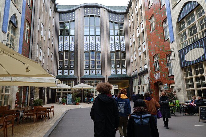 Eating Berlin: City Center Food & Beer Tour - Stop 5: Dircksenstraße 143, beer history, and the Lemke story