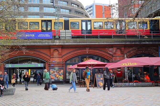 Eating Berlin: City Center Food & Beer Tour - The small-group feel: why the 10-person size matters