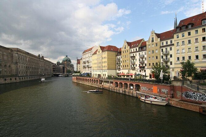 Evening aperitif tour aboard the motor yacht Fitzgerald - Key Highlights Worth Marking on Your Map