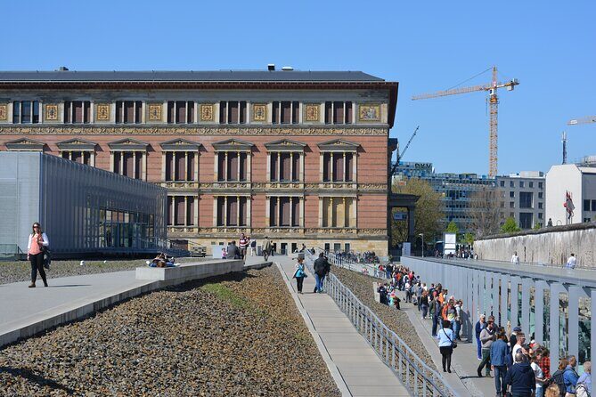 Explore Berlin History and Highlights Sightseeing Walking Tour - Fuhrerbunker area: the chilling end of the regime