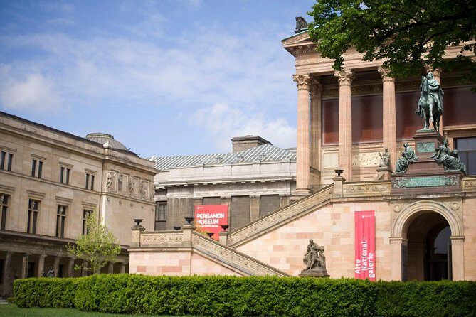 Explore Berlin Shore Excursion: Top Attractions Private Tour from Warnemuende - Key things you’ll notice on this Warnemünde to Berlin day
