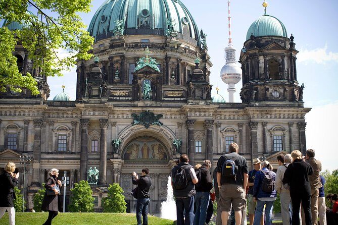 Explore Berlin Shore Excursion: Top Attractions Private Tour from Warnemuende - Museum Island: UNESCO museum views with an efficient time box