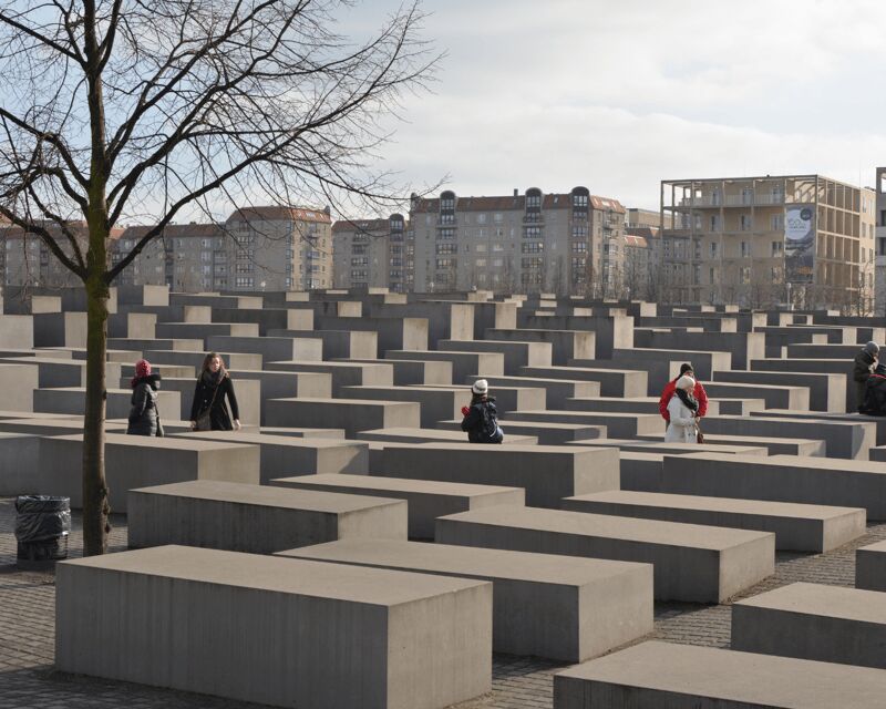 Explore Berlin Tour: History and Highlights - Bebelplatz and Unter den Linden: The Walk Back Toward Earlier Berlin