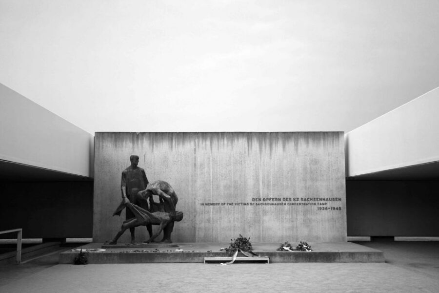From Berlin: Licensed Sachsenhausen Tour with max. 15 people - Should You Book This Sachsenhausen Tour or DIY?