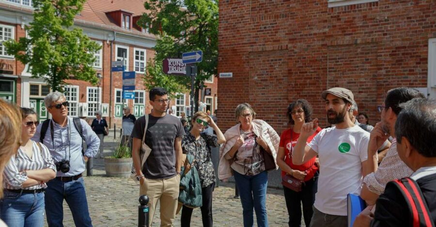 From Berlin: Potsdam Half-Day Tour in Spanish - Key takeaways