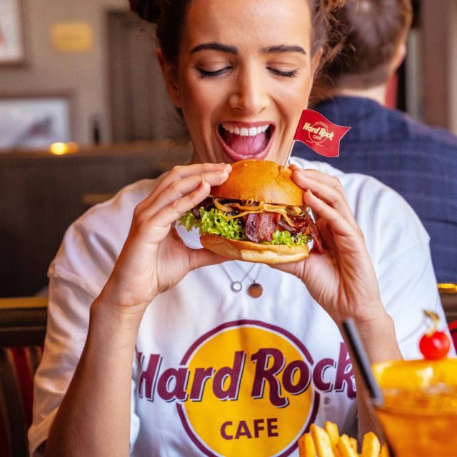 Hard Rock Cafe Berlin with Set Menu for Lunch or Dinner - Your meal options: Gold Menu vs Diamond Menu