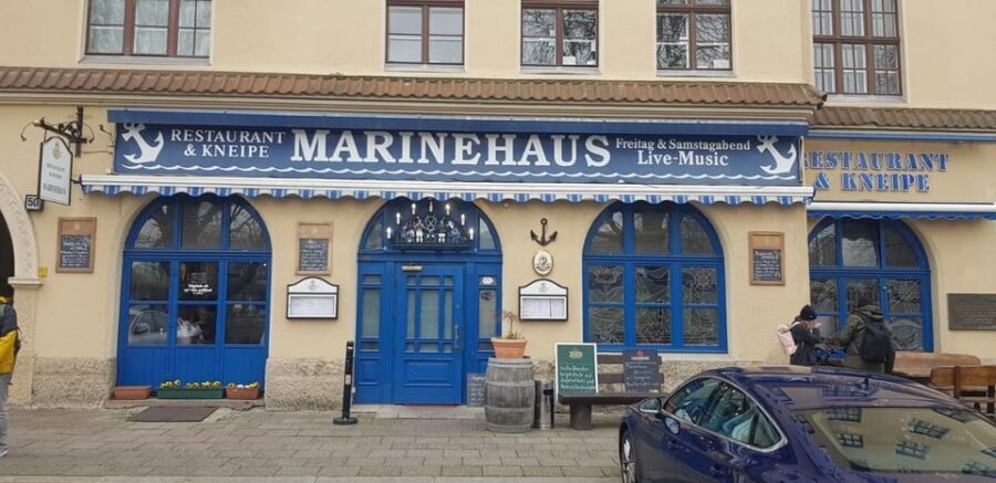 Historic Berlin Pubs & History Tour - Finding the tour start near Alexanderplatz (and getting your bearings fast)